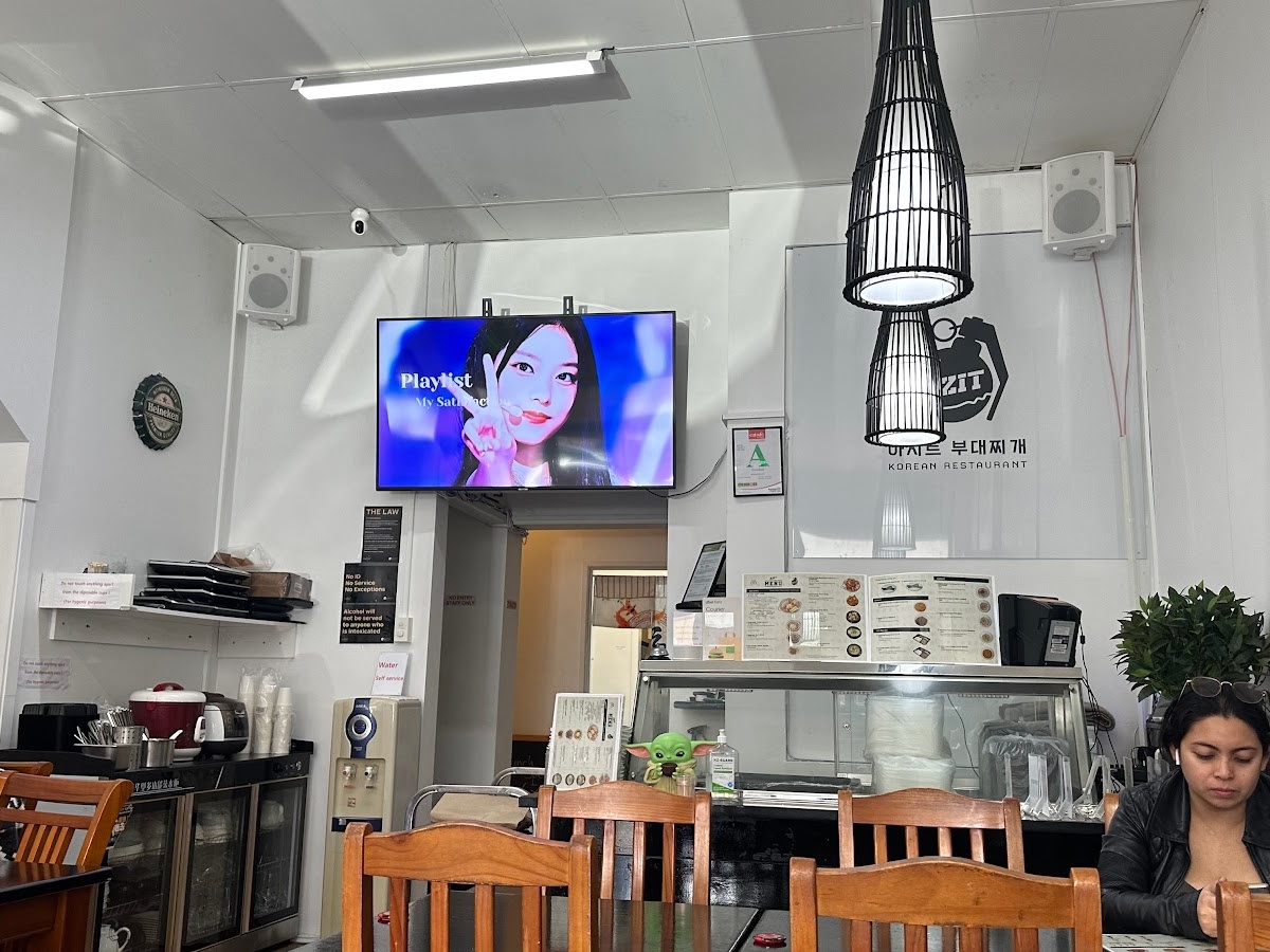 AZIT Restaurant