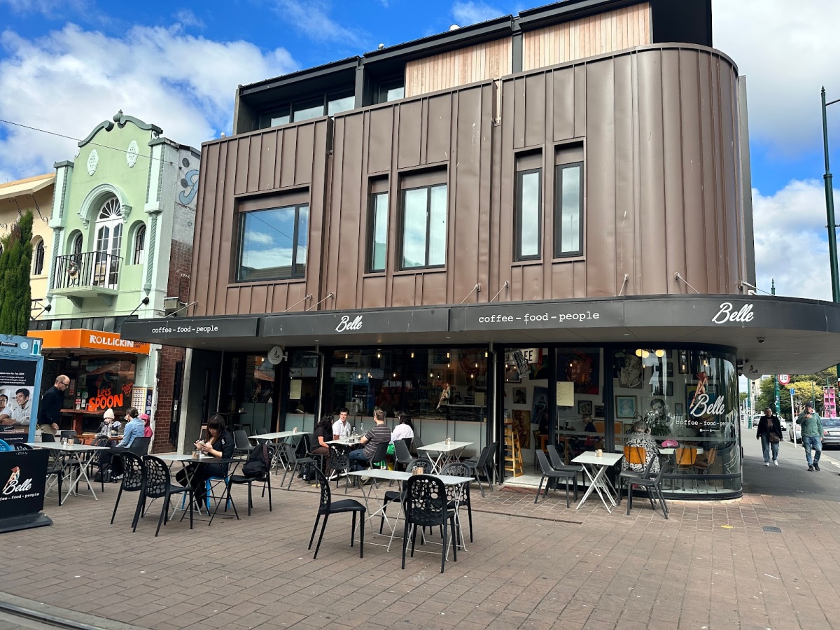 Belle (cafe & micro roastery)