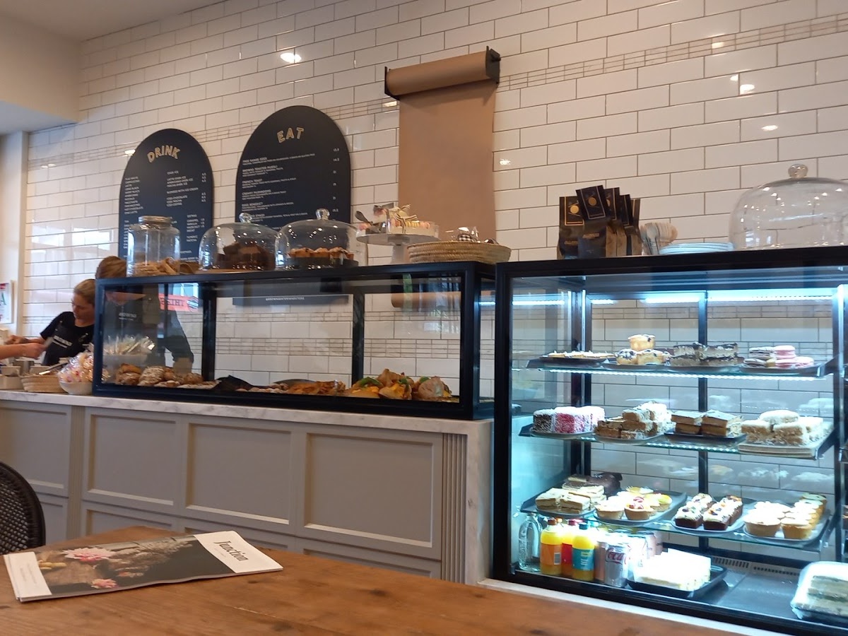 Browns Eatery and Store