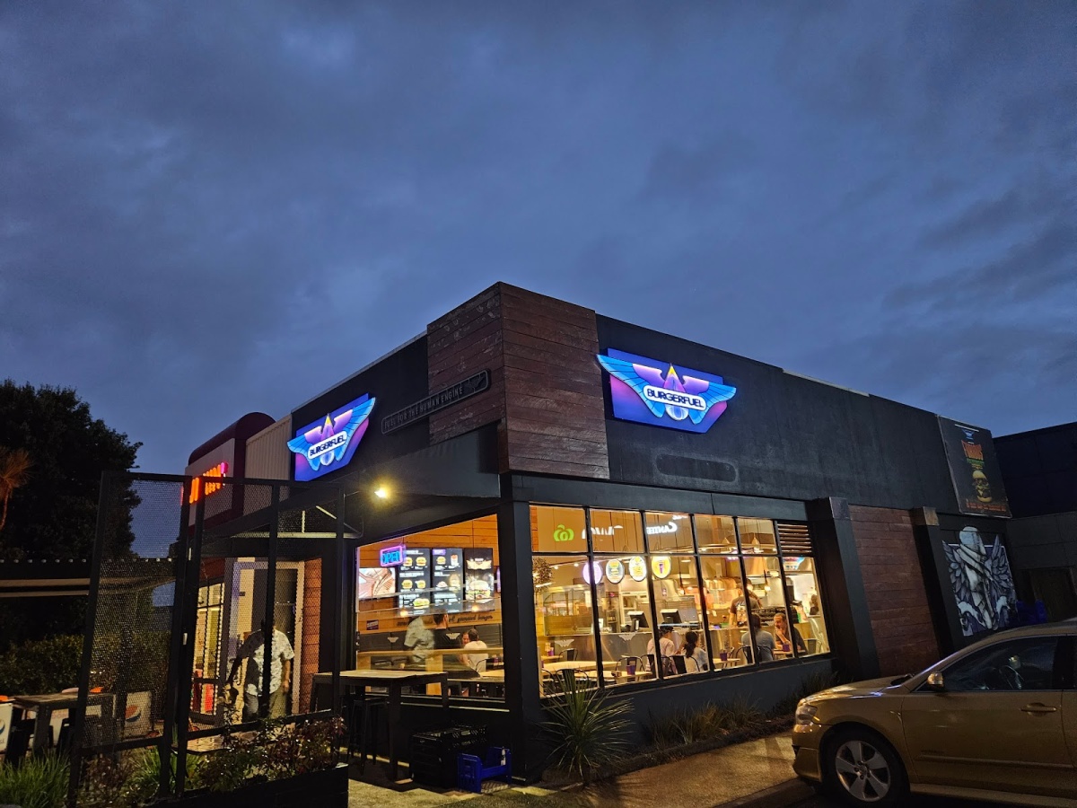 BurgerFuel Botany Downs, Golflands