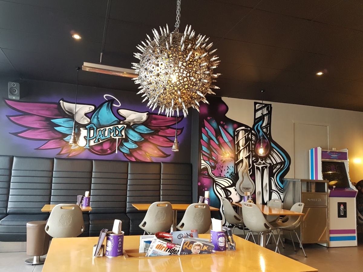 BurgerFuel Palmerston North, Palmerston North Central