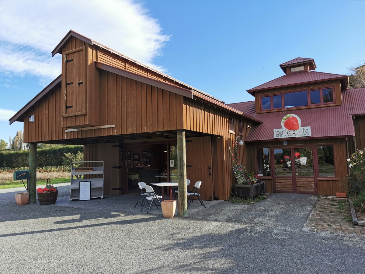 Butlers Fruit Farms and Cafe Ltd