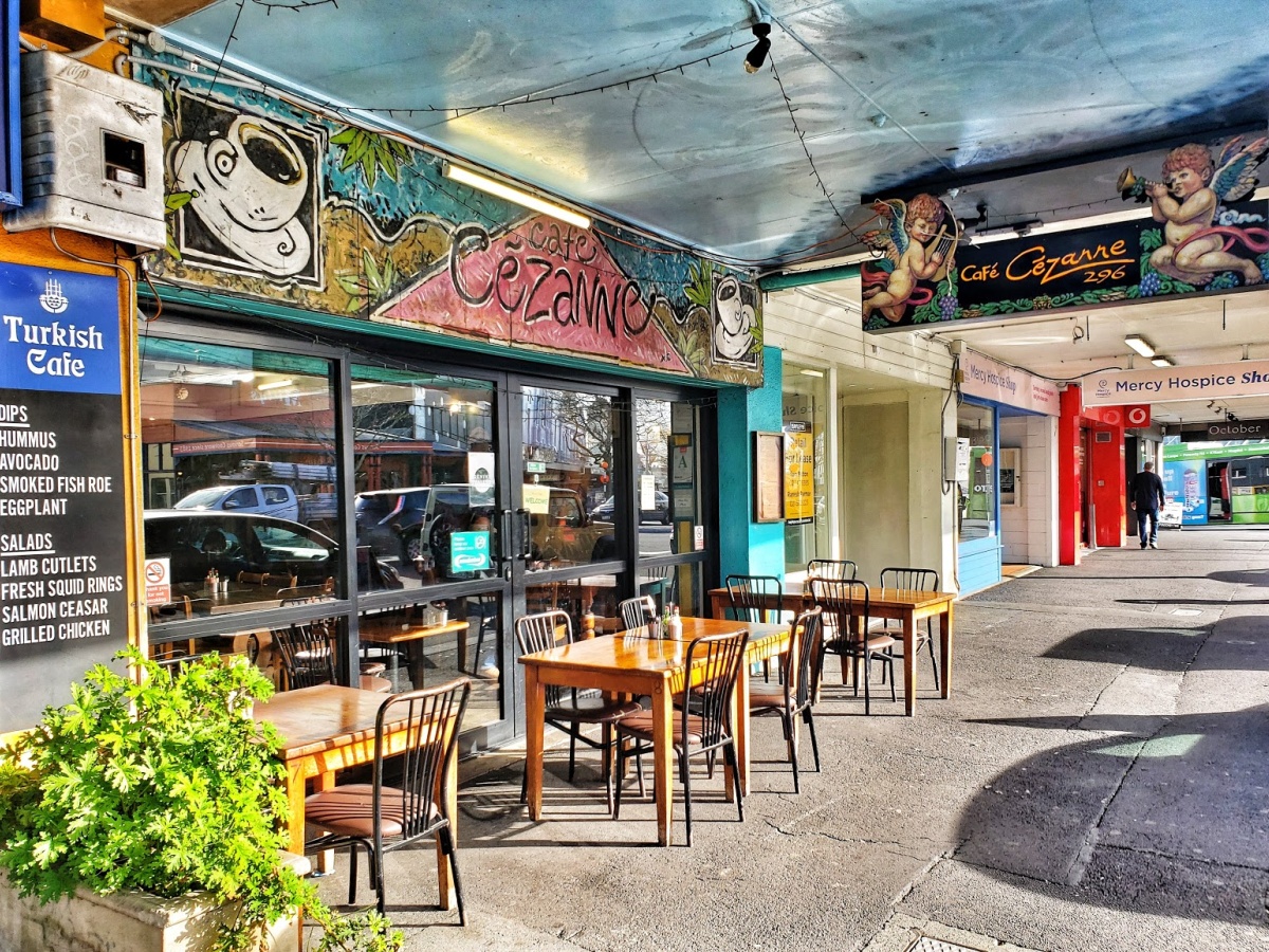 Cafe Cezanne