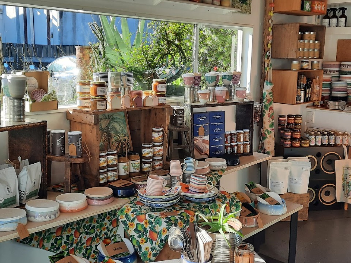 Curbside Kitchen, 9 Ballance Street