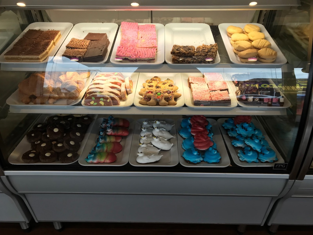 Doughbin Bakery and Restaurant