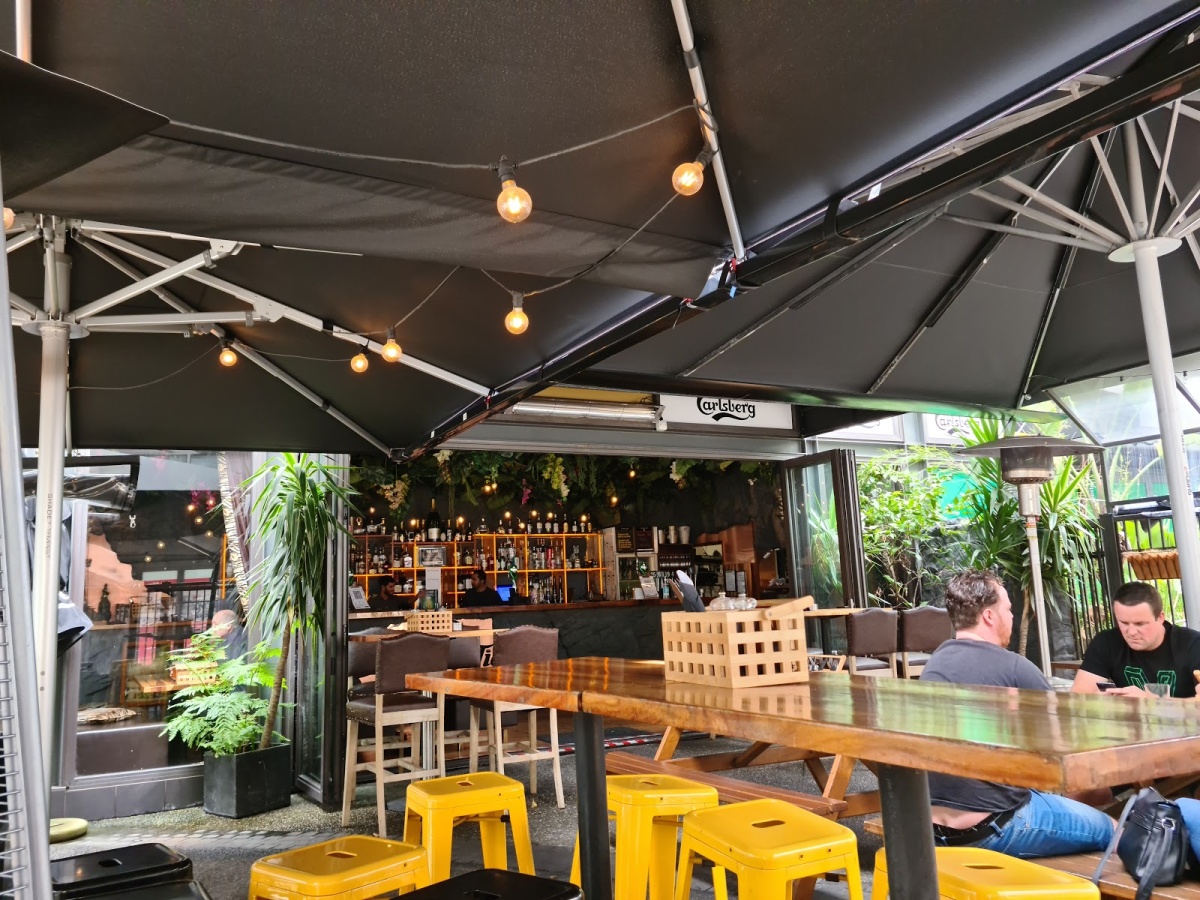 Easy Tiger, Auckland