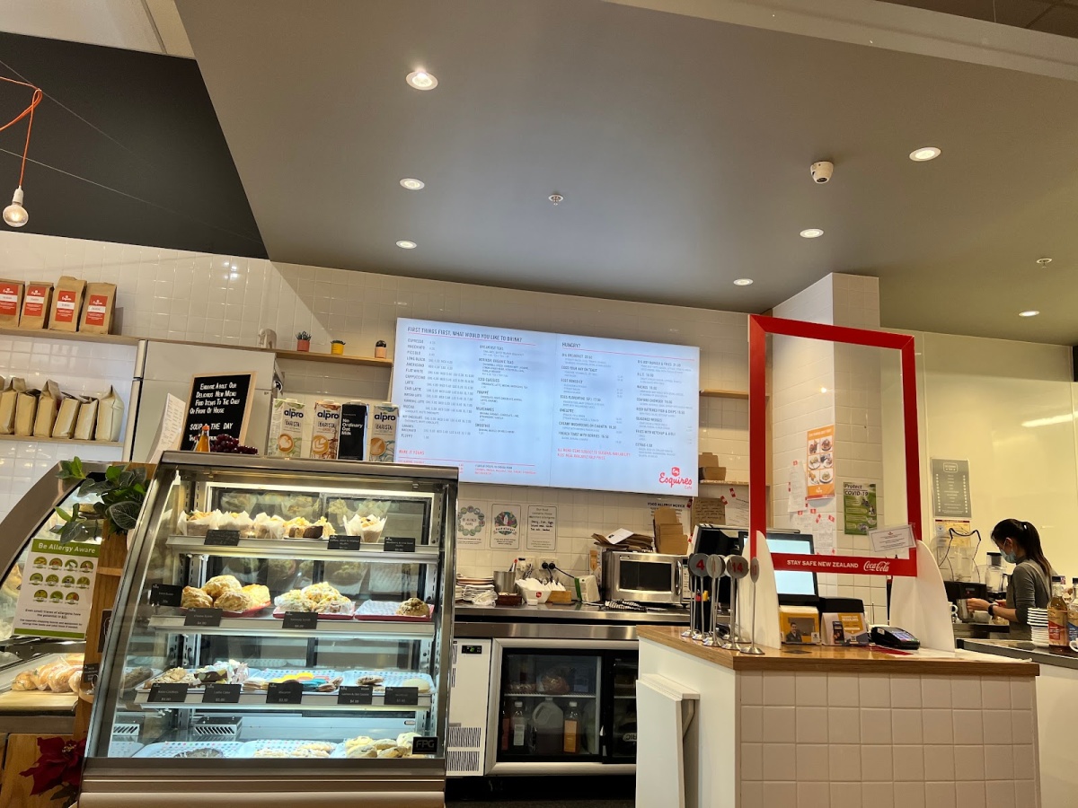 Esquires Cafe – The Hub