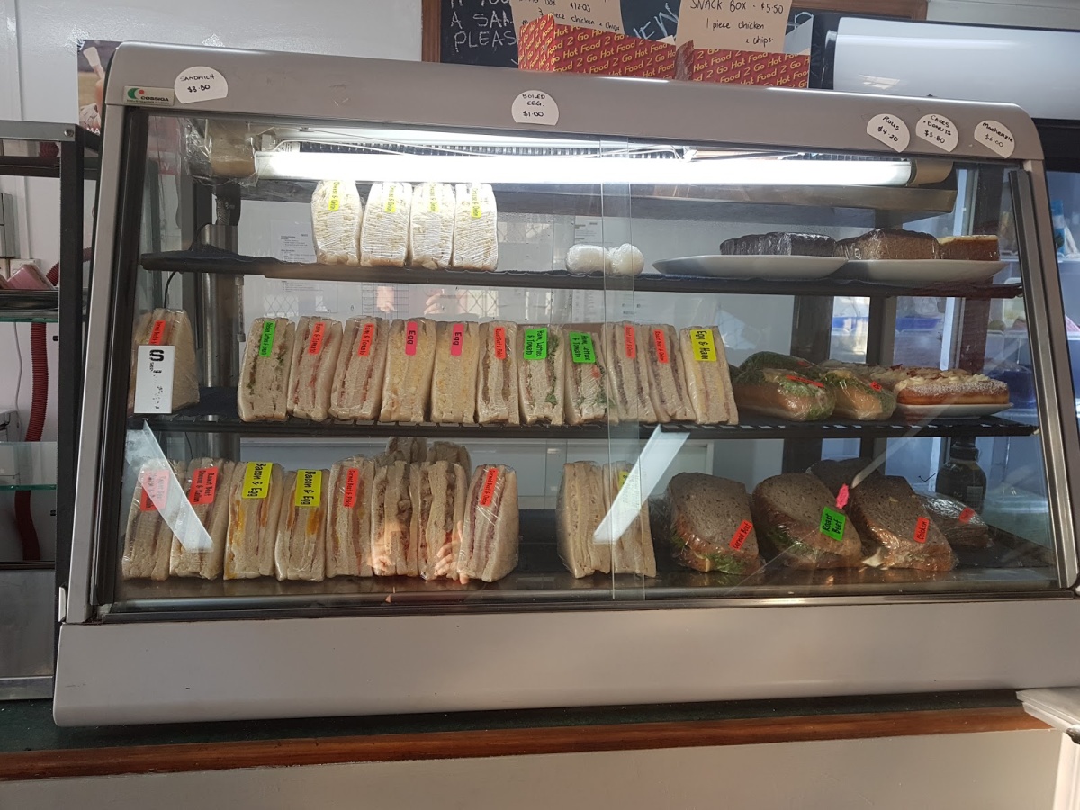 Hungry Man Lunchbar