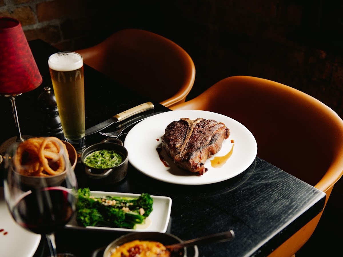 Jervois Steak House & Saloon