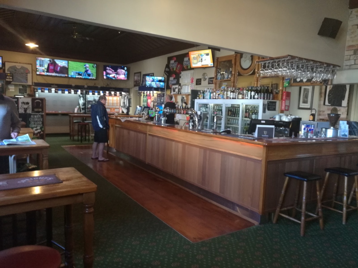 Jovial Judge Tavern
