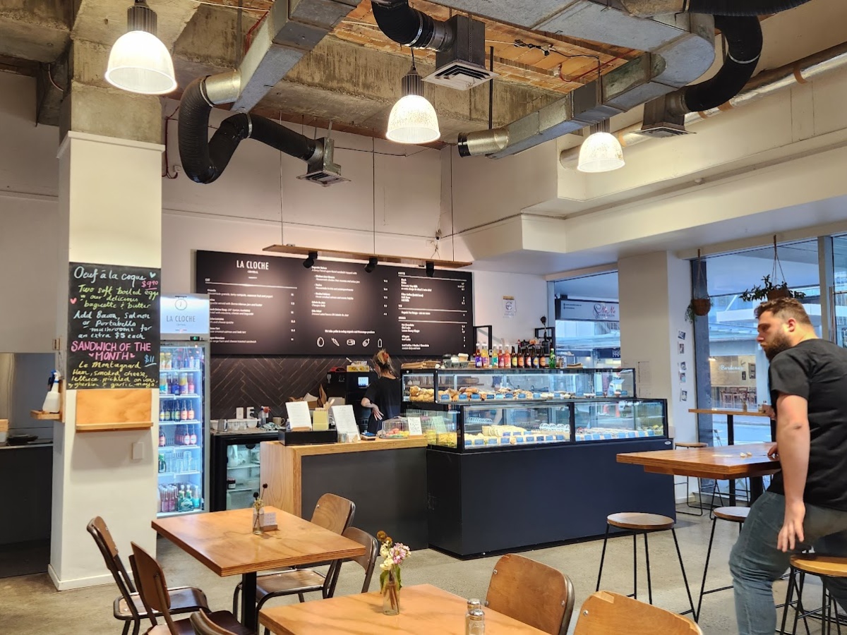 La Cloche – Central, Wellington Central