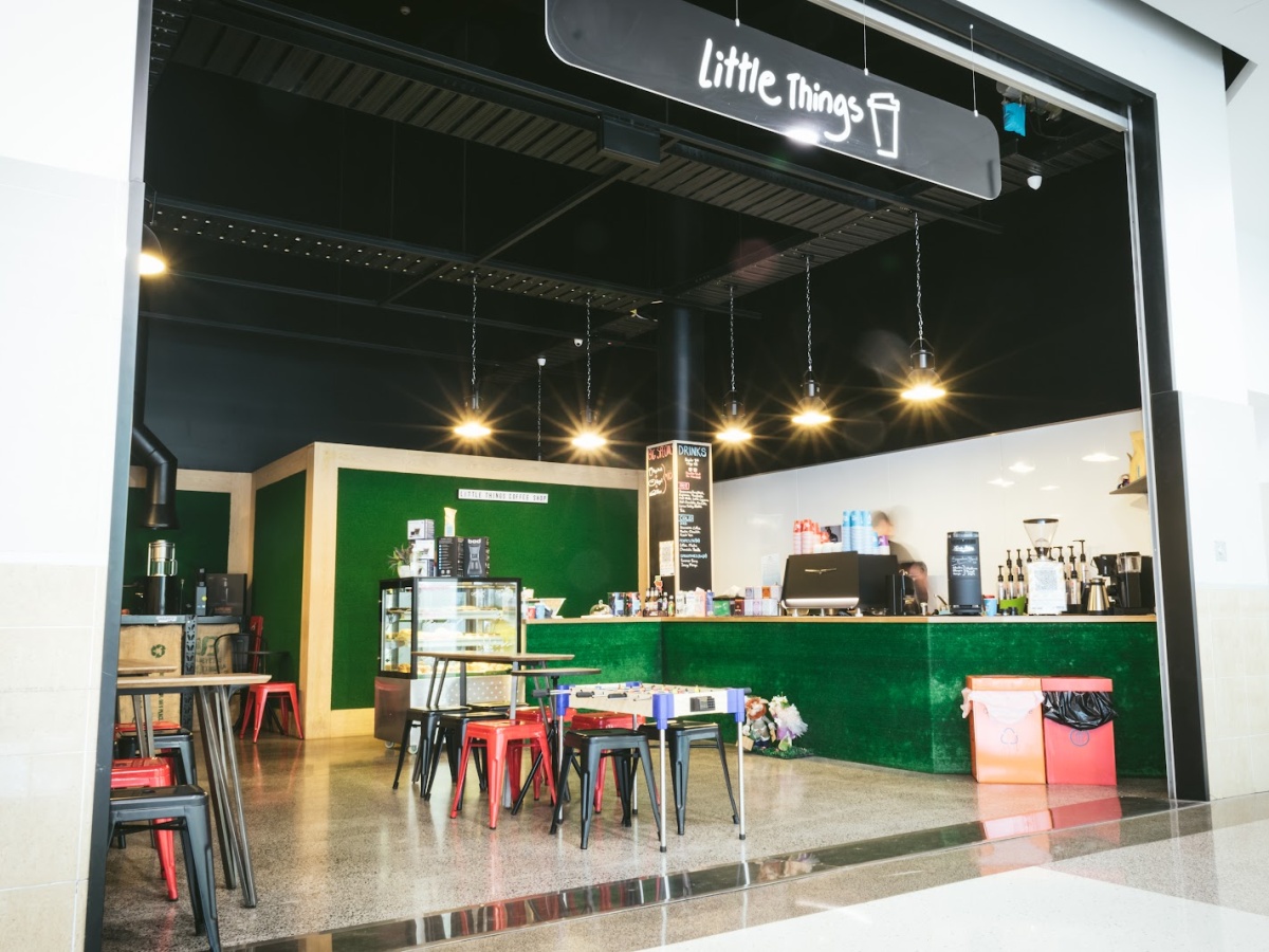 Little Things Coffee Shop & Micro-Roastery