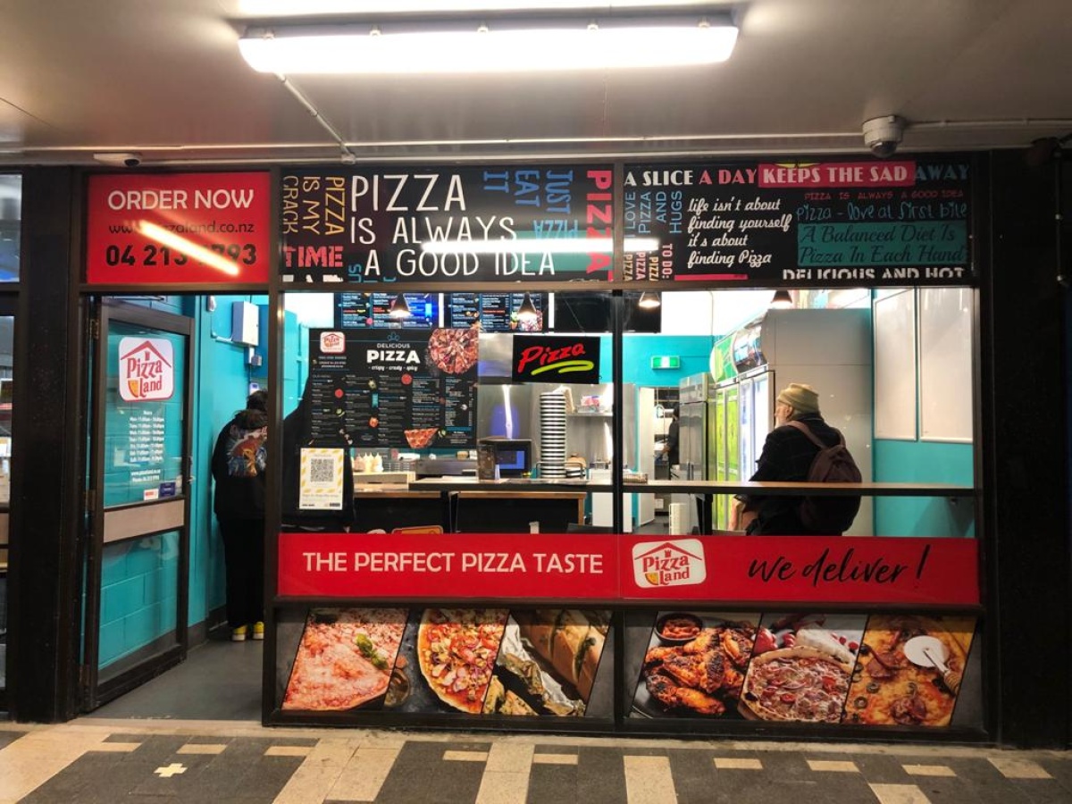 Pizza Land