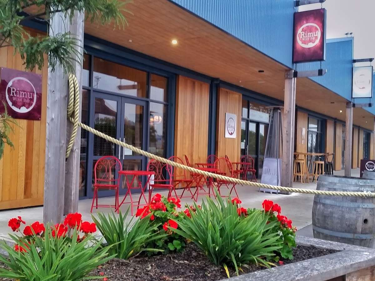 Rimu Grove Cellar Door and Wine Bar, Mapua Wharf