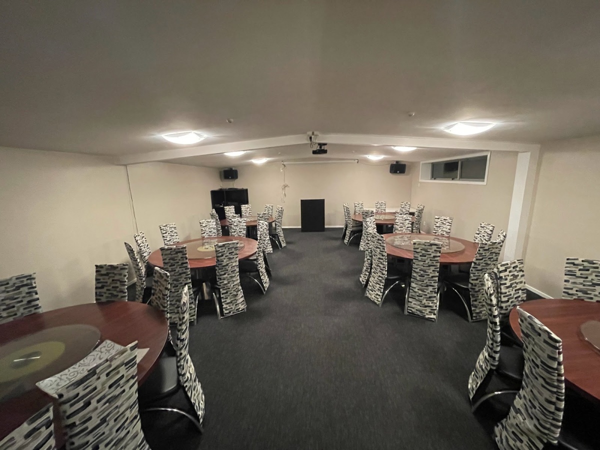 Royal Vietnamese Cafe & Restaurant