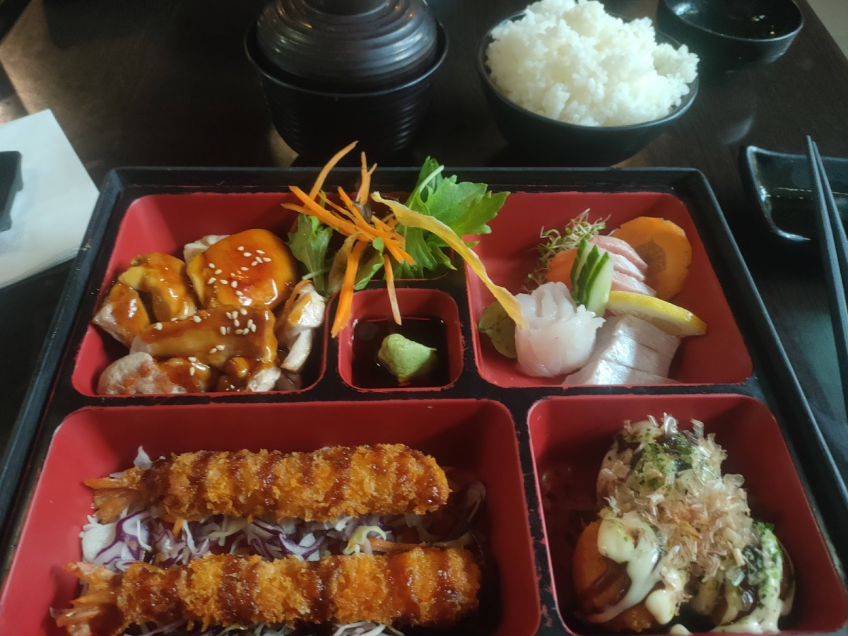 Sakura Japanese Restaurant