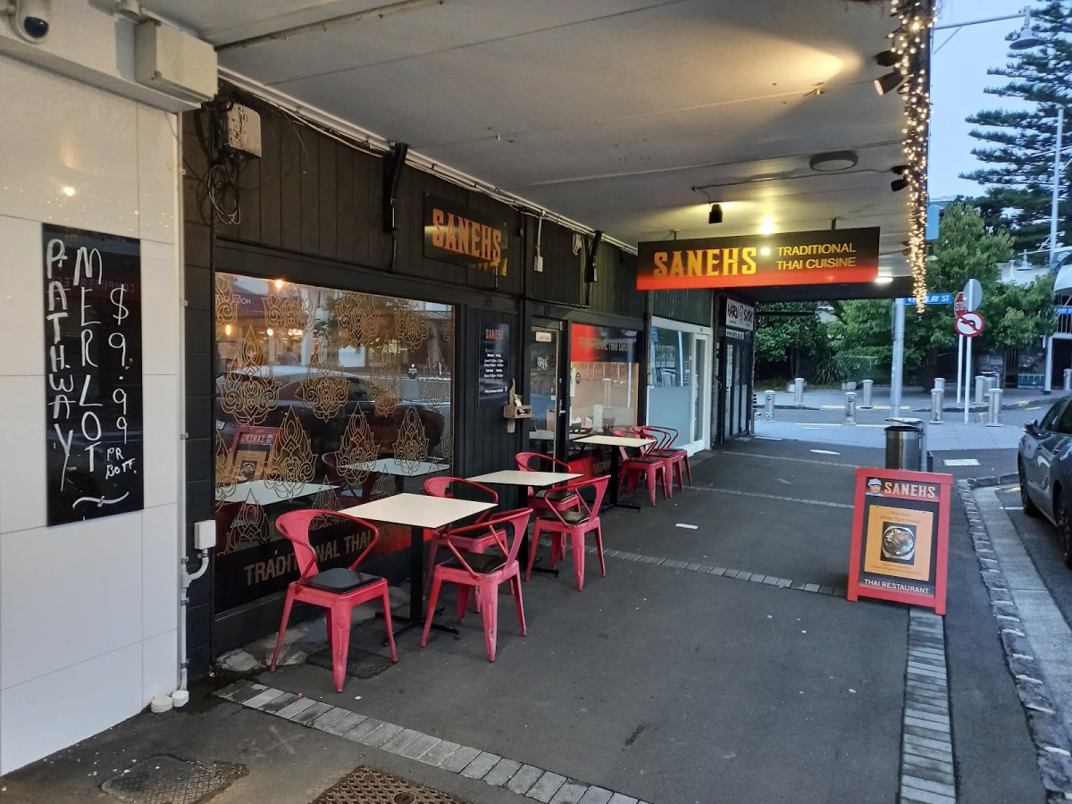 Sanehs Thai Restaurant, Ellerslie