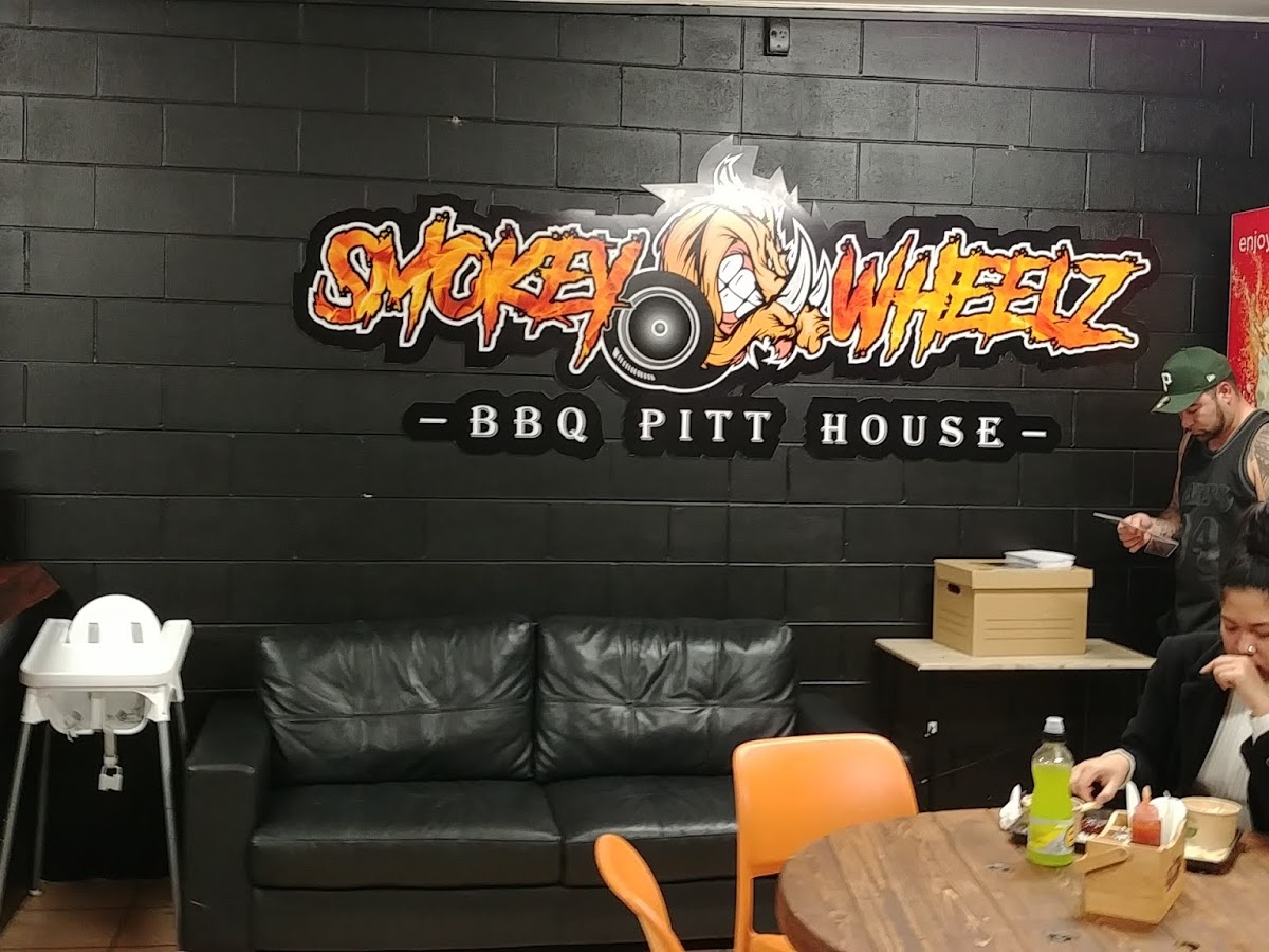 Smokey Wheelz BBQ Pitt House, Pakuranga