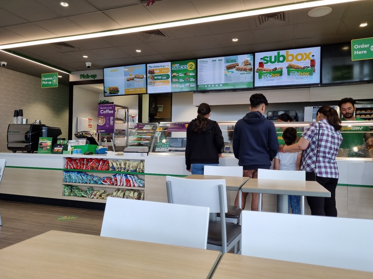 Subway Botany Downs