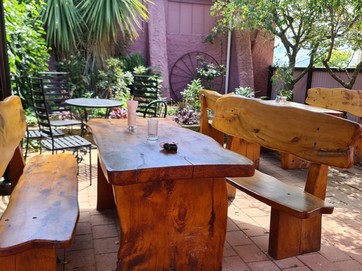 The Flying Pig Cafe