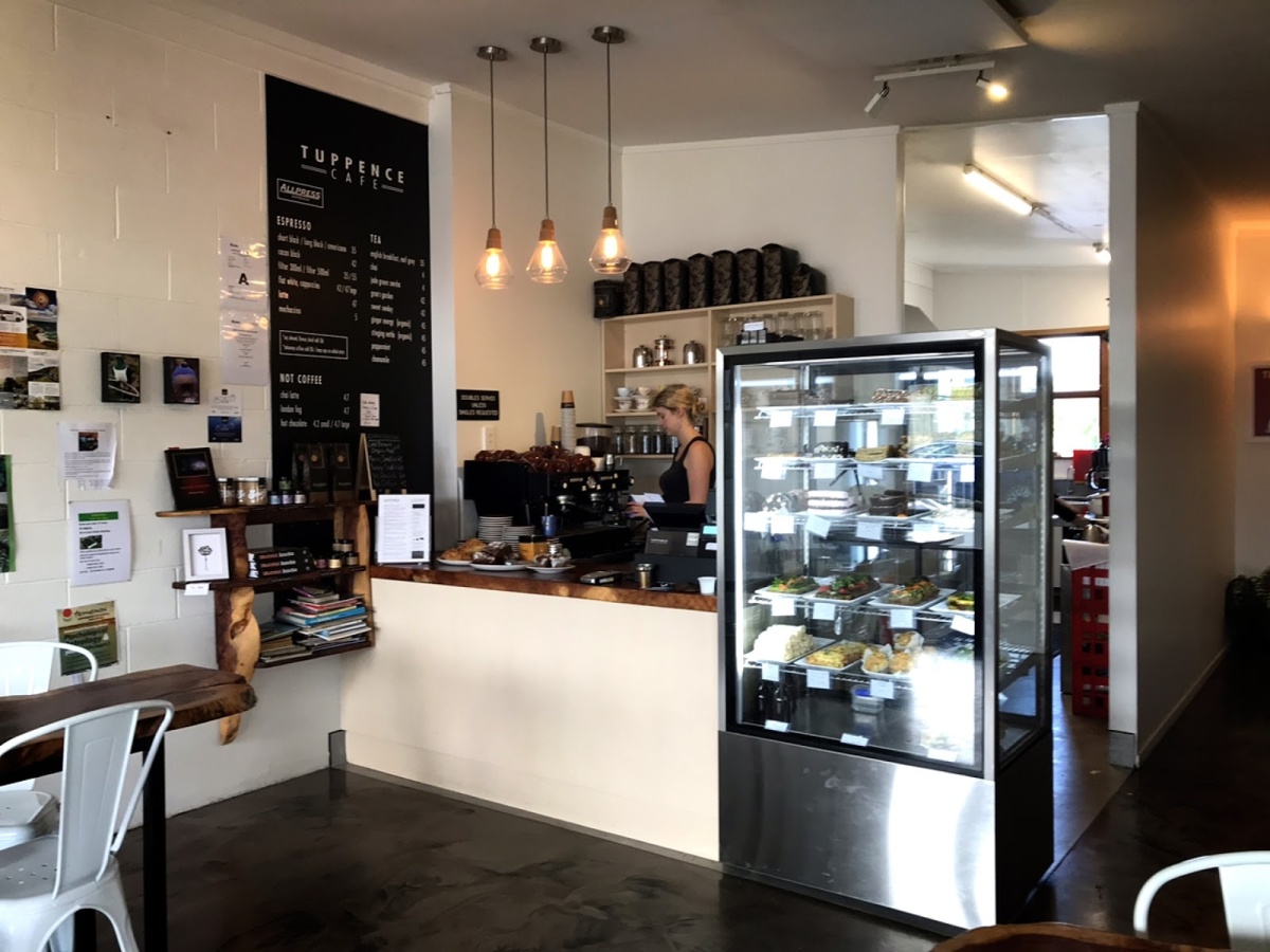 Tuppence Cafe, Waverley