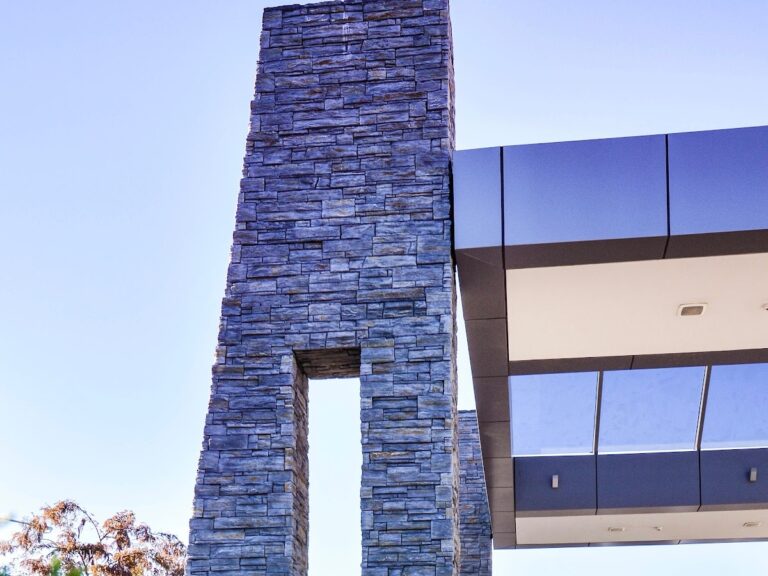 704013 lrg 2 768x576