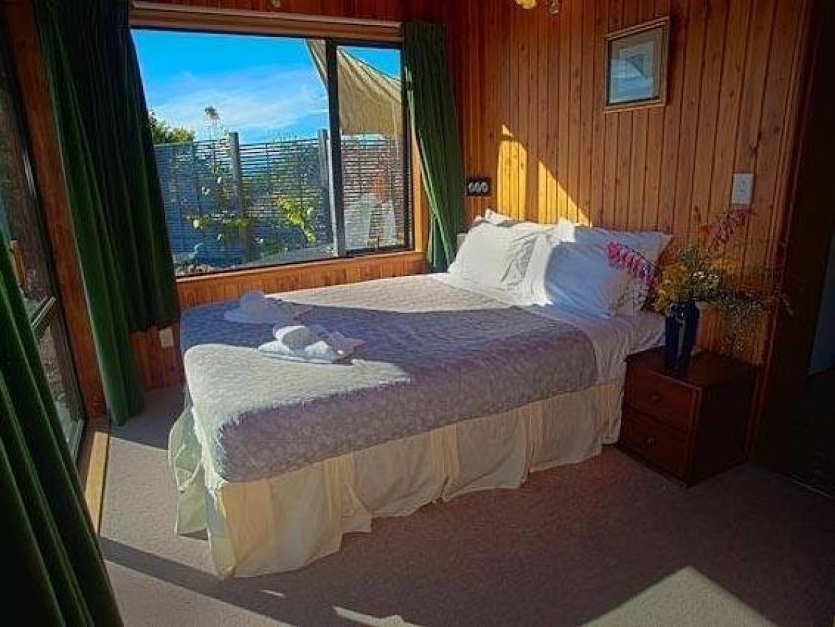 Mapua Hills Bed and Breakfast