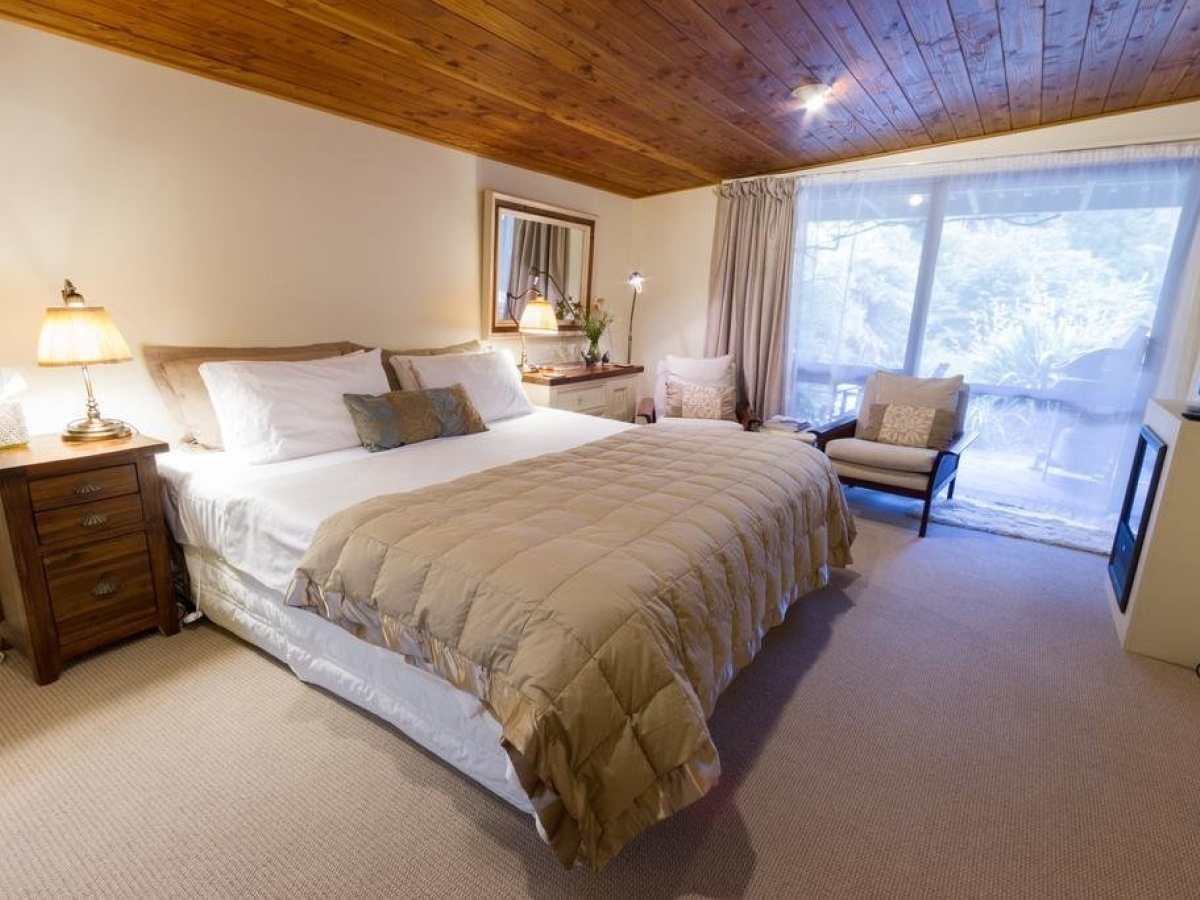 Wairua Lodge – Rainforest River Retreat