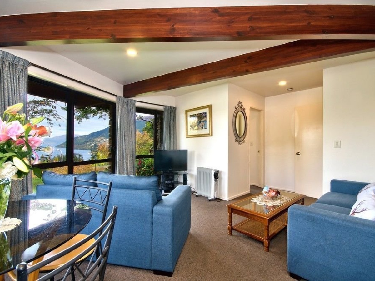 Balmoral Lodge