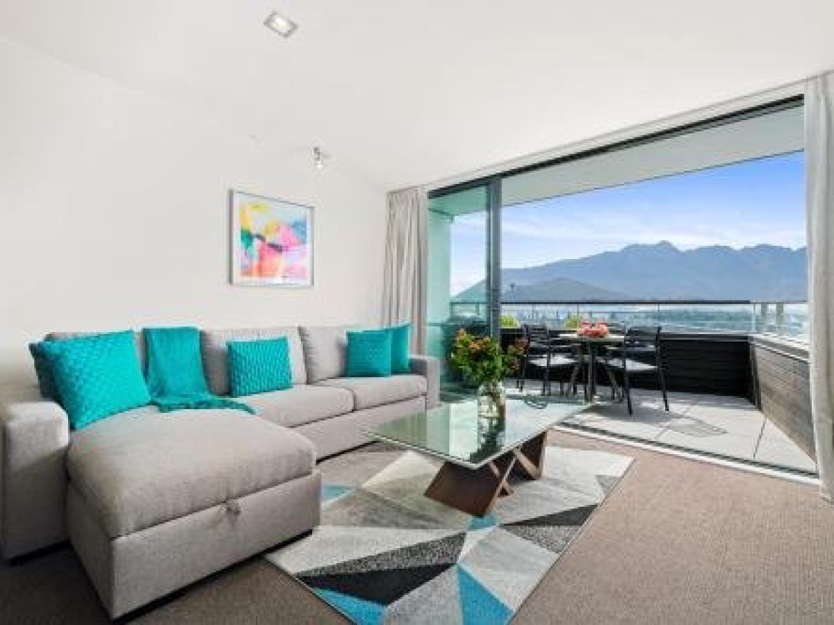 Mountain Mist Retreat – 4 Bedrooms, Bright