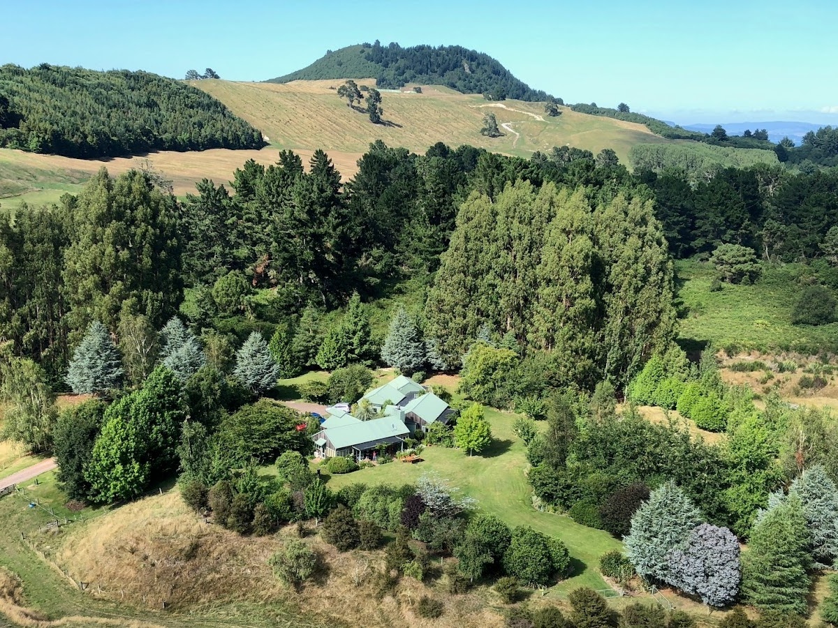 Whakaipo Lodge