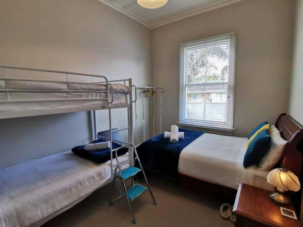 Regent Residential Villa, Regent