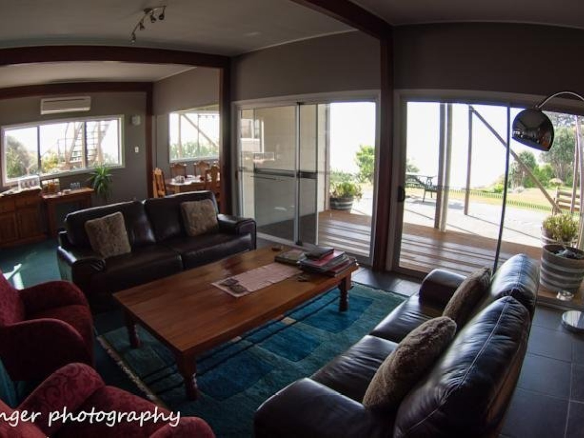 Breakwater 102 – Shoal Bay
