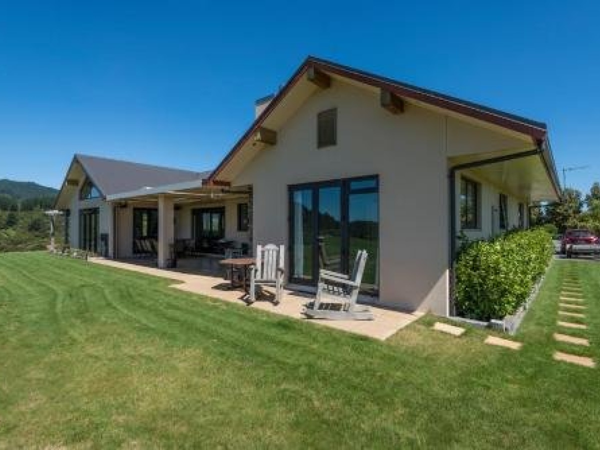 Secret Lake Farmstay