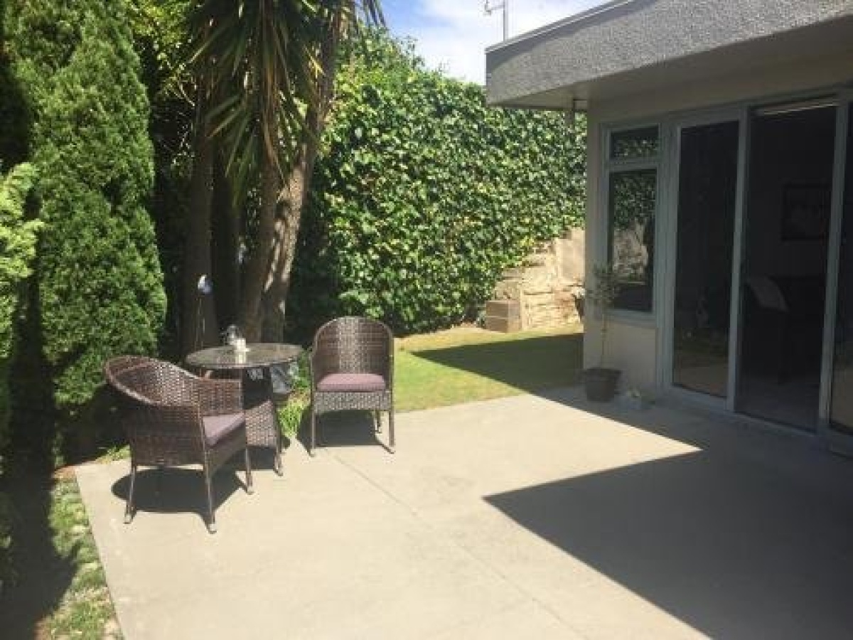 Kingsley Motel & Cabernet Restaurant