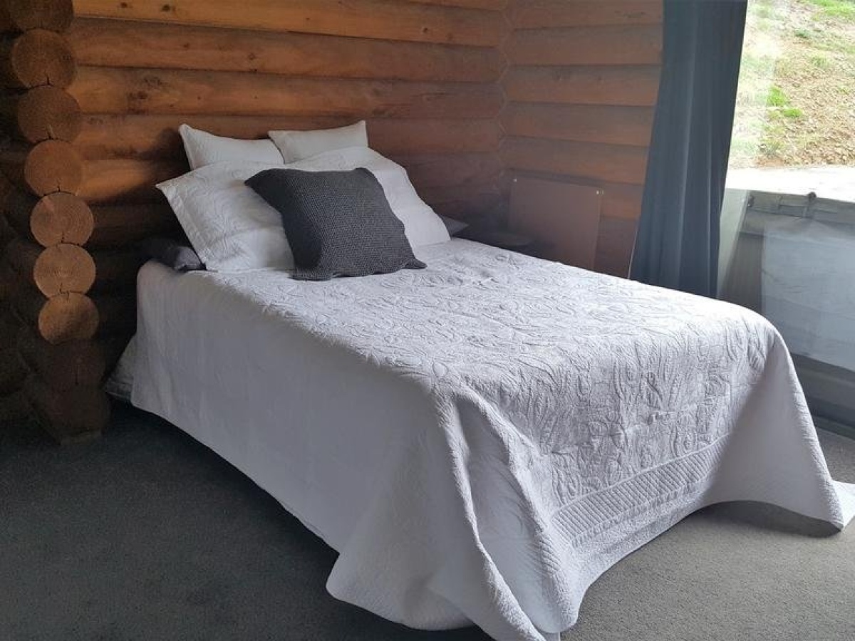 Saddle Hill Lodge