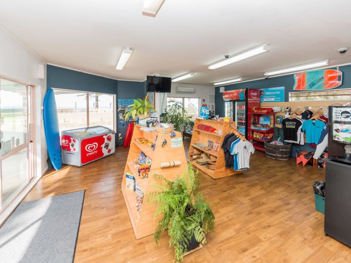Waikanae Beach TOP 10 Holiday Park