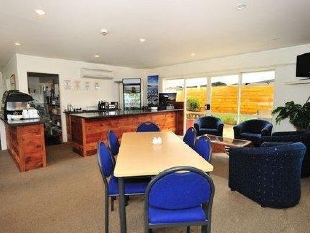 Capri Waters Country Club