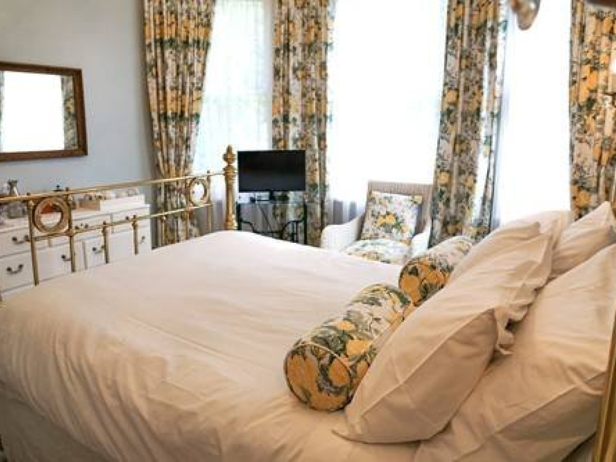 Brooklands Apartments, Healesville