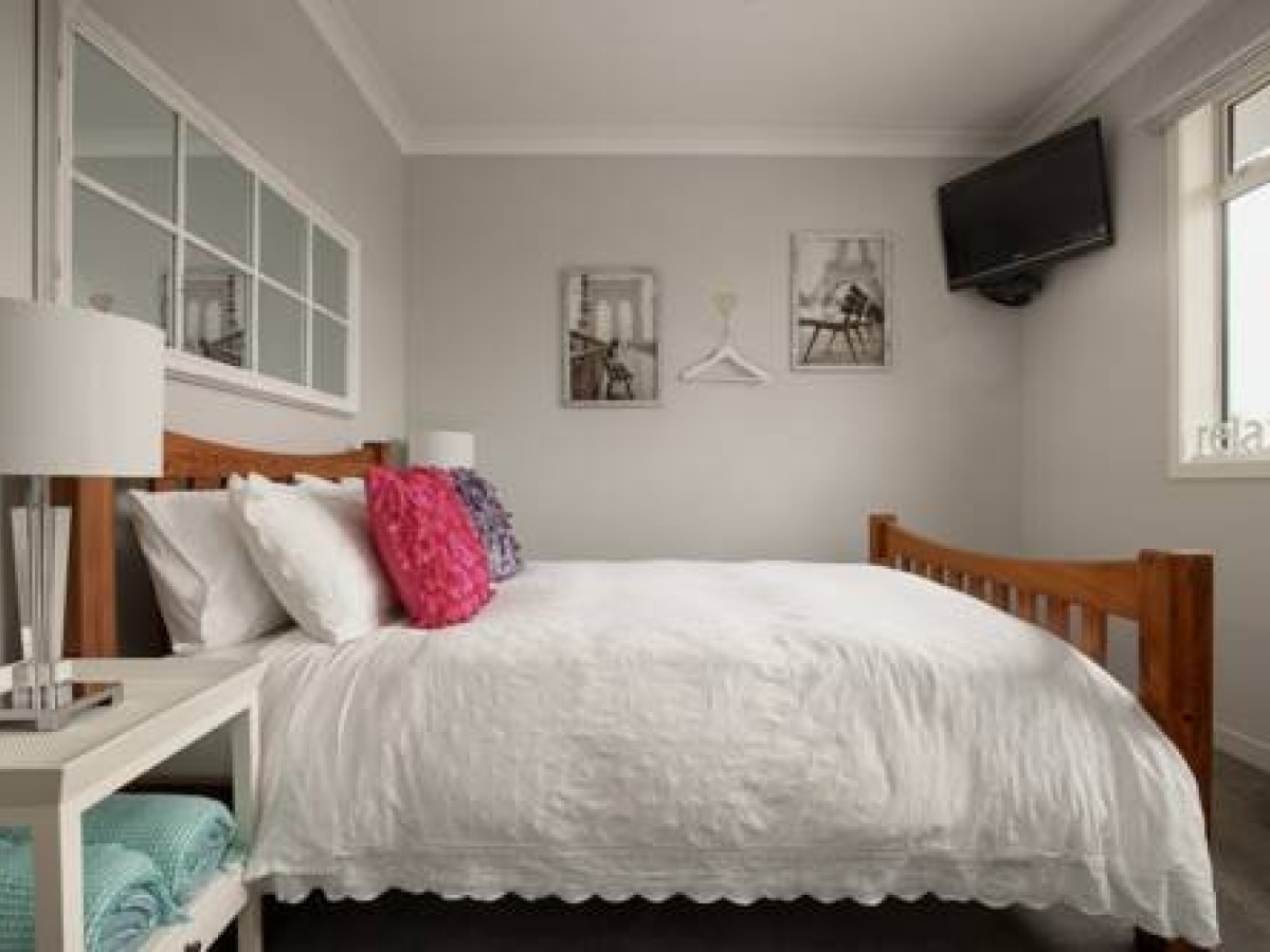 De Angelis Beach House