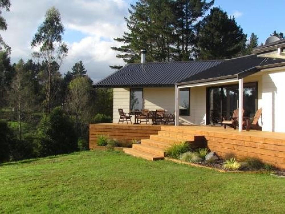 Rolling Hills Country Stay B&B, Oropi