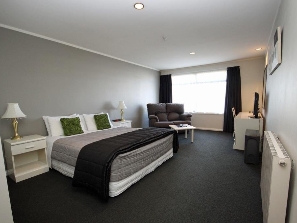 Champagne Stays Apartment
