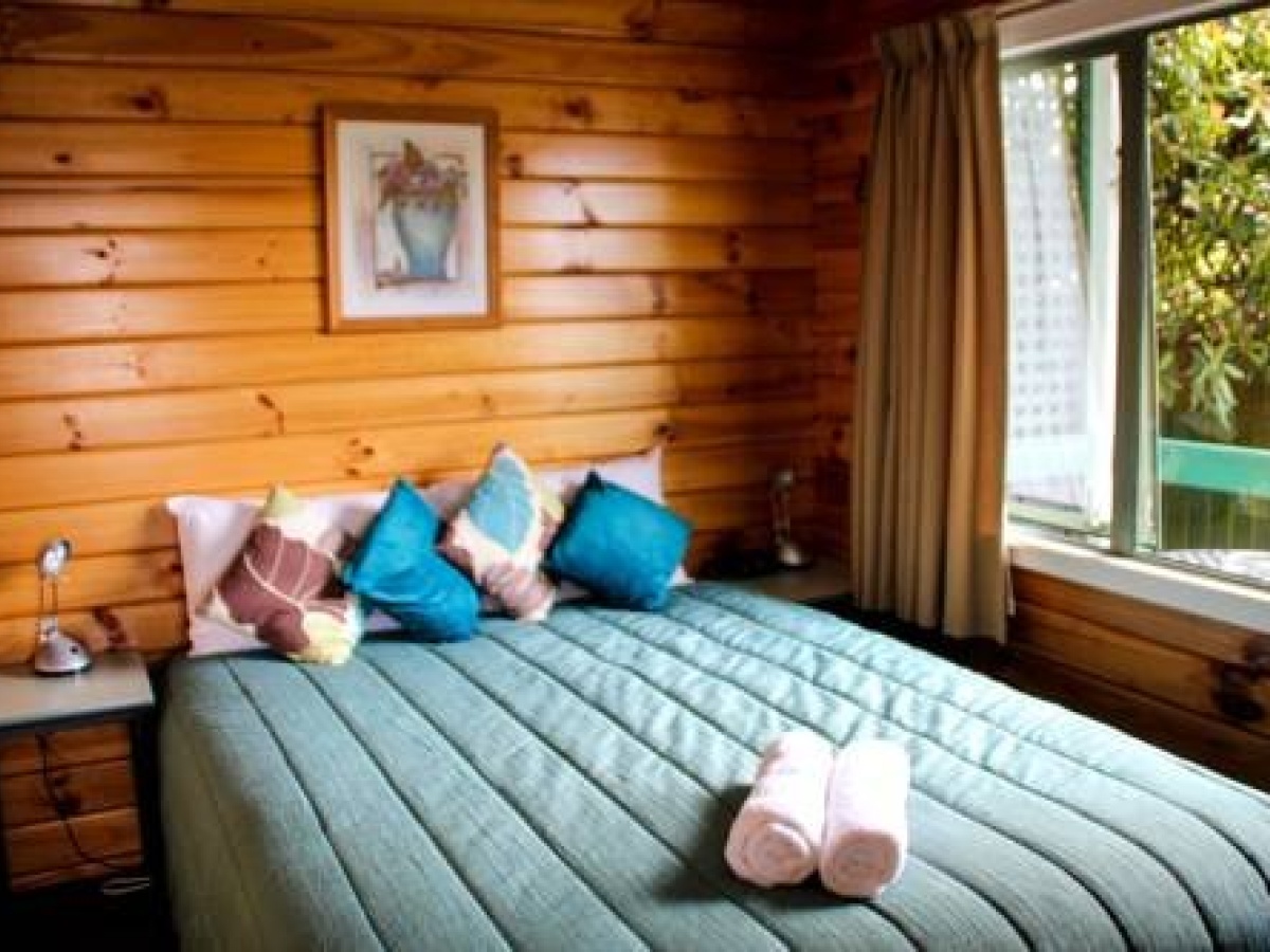 Amber Kiwi Holiday Park & Motel