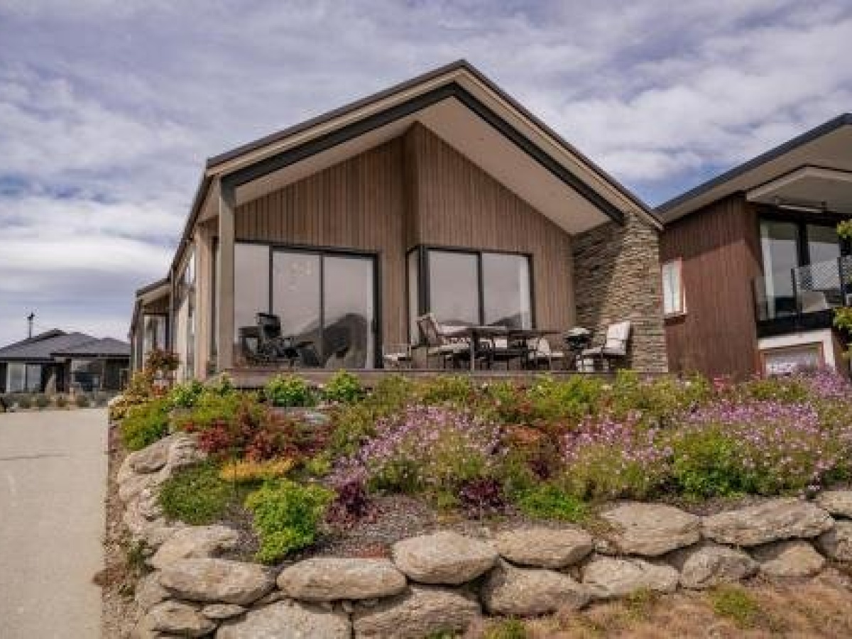 Farmhouse Flat
