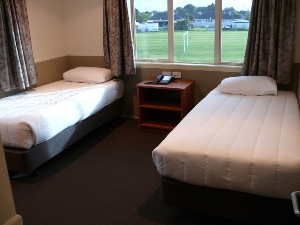 Bruny Island Escapes and Hotel Bruny