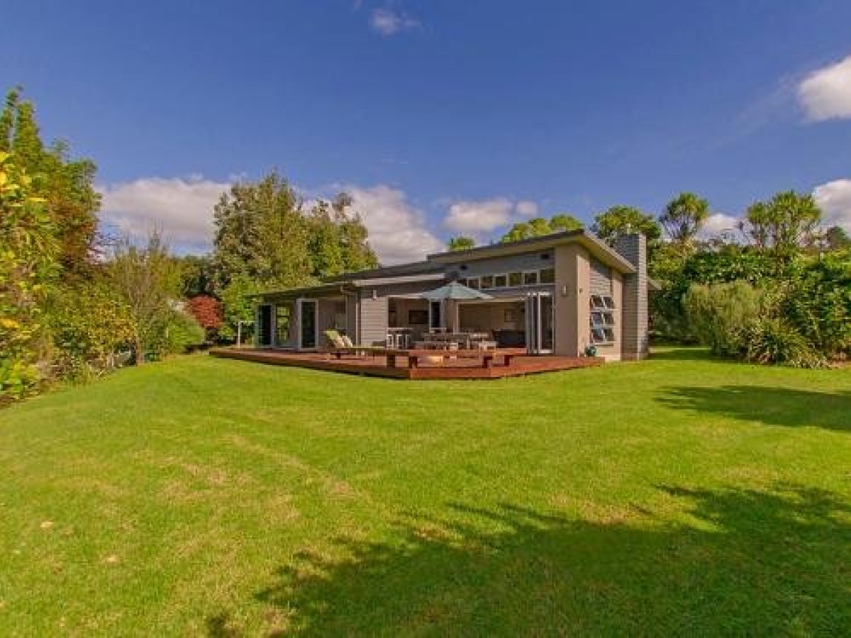 Cook St 4 – Salamander Bay
