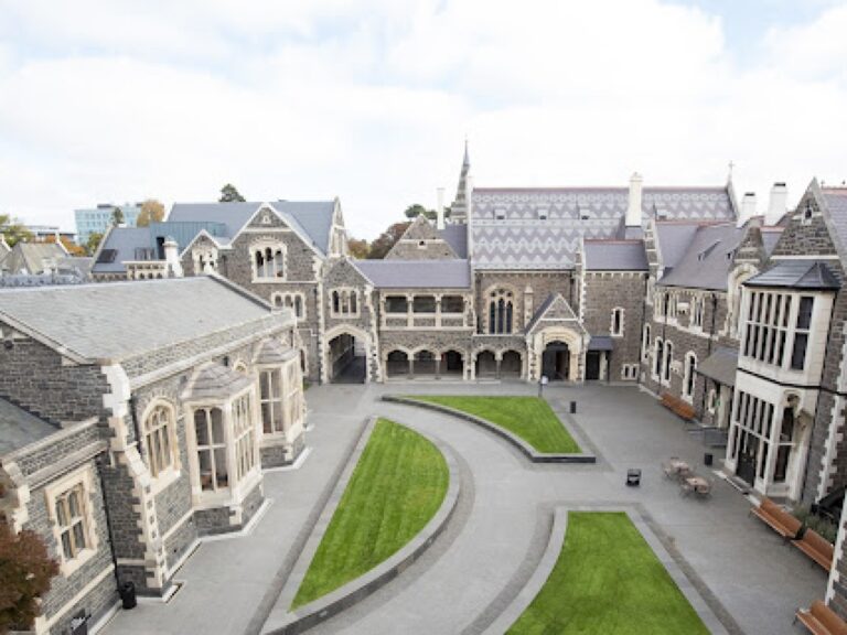 766381 lrg 1 768x576