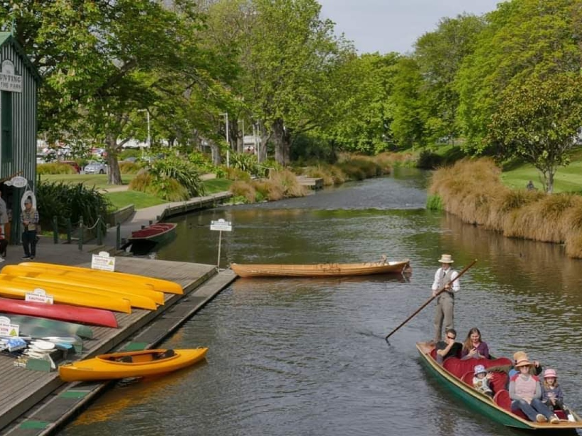 Antigua Boatsheds Canoe Hire