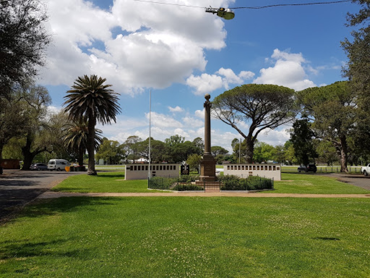 Albert Park, Cootamundra