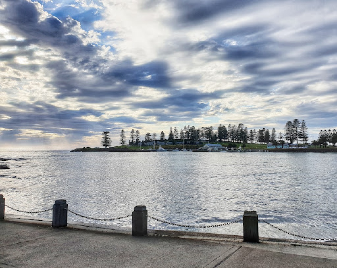 Black Beach, Kiama